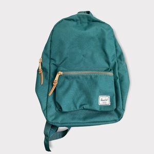 Herschel backpack in forest green